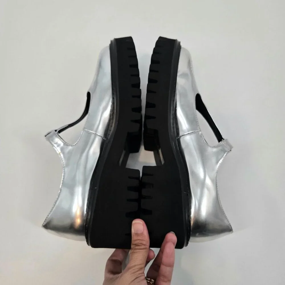 Anthro Bibi Lou Cathy Silver Chunky T-Strap Mary Janes Women's Size US 9 EU 39